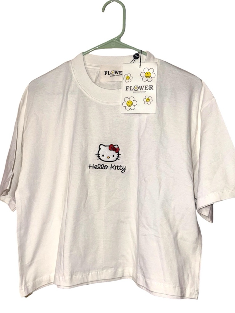 Hello Kitty White Graphic Tee with Red Bow